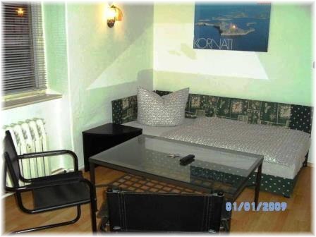 EG, Zimmer "D", Einzelzimmer, 18 m + anteilig K + DU/BAD/WC + Flur